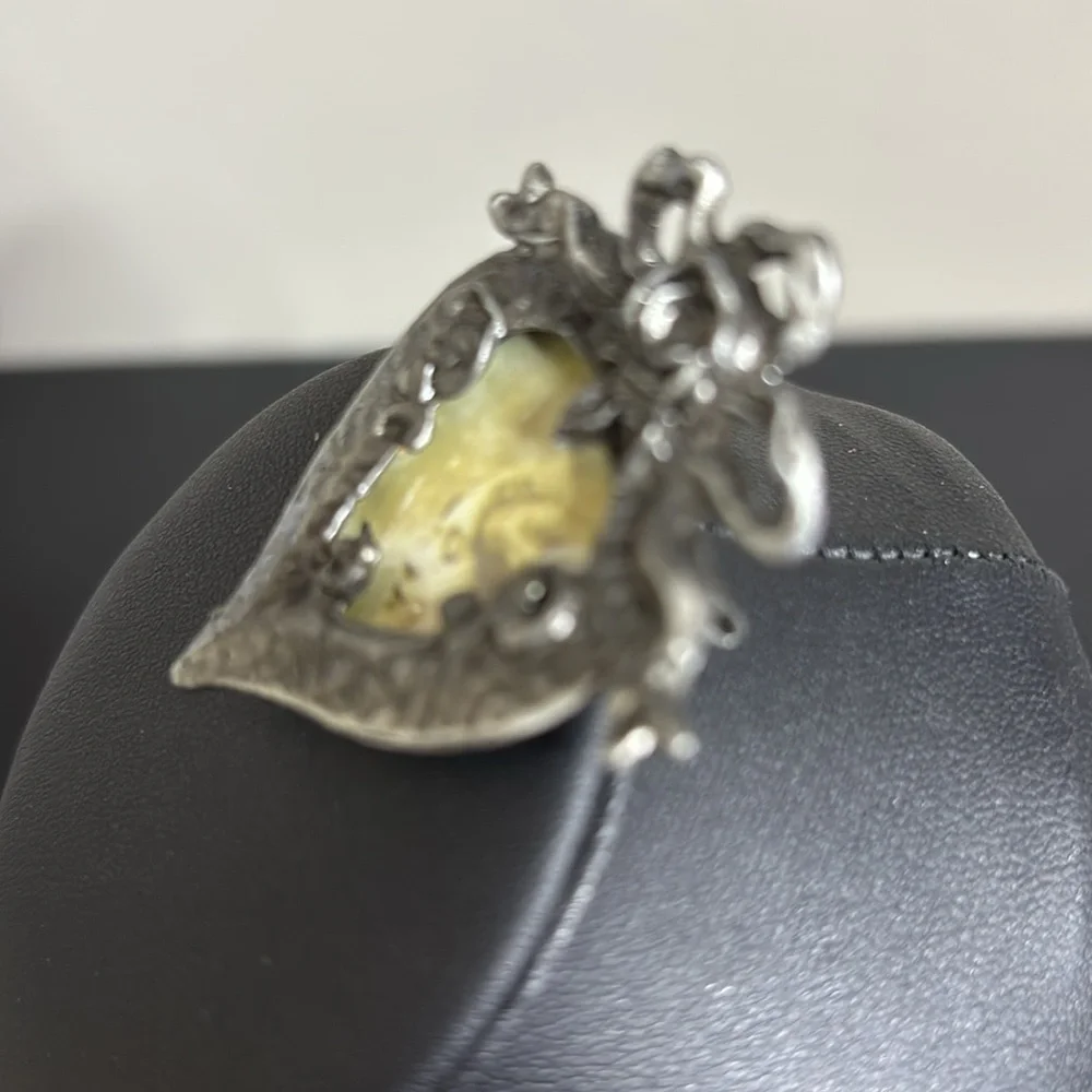 Vintage Taiwan Floral Bow Heart Pewter Picture Frame Brooch